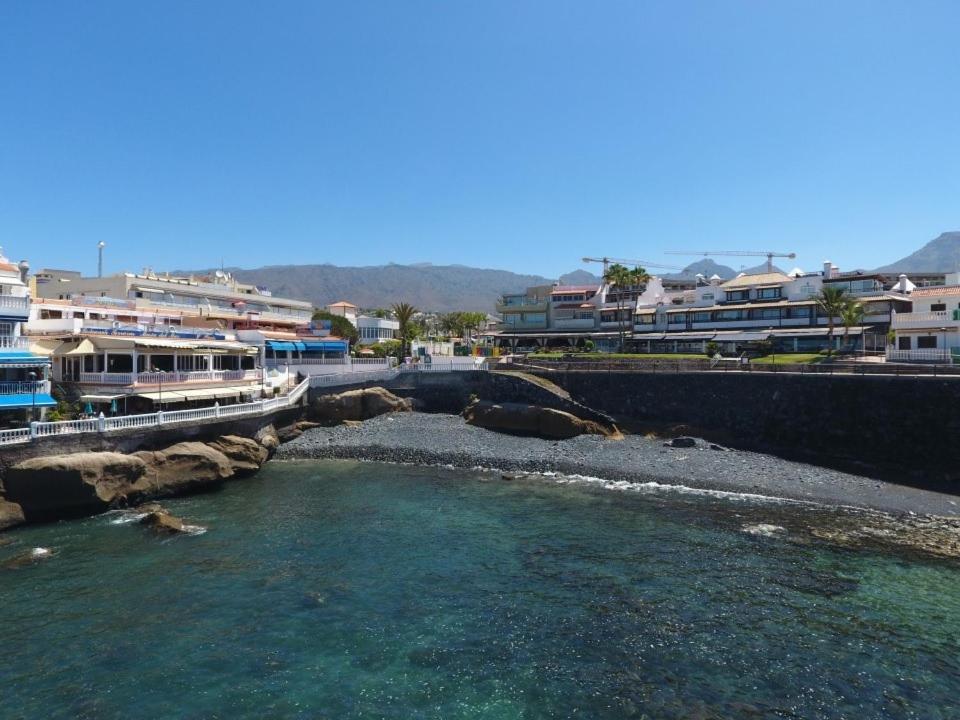 アデヘAtlantic View La Caleta Adejeアパートメント エクステリア 写真